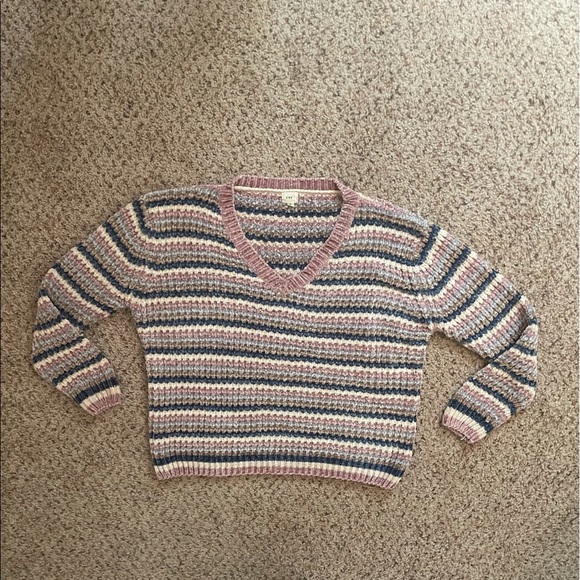 Soft Spring Sweater - Picture 3 of 12